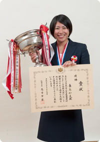 東島 和美さん