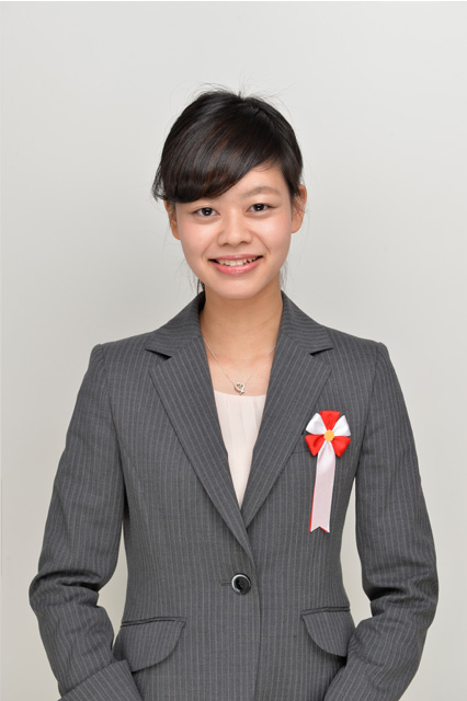 加藤 史帆さん