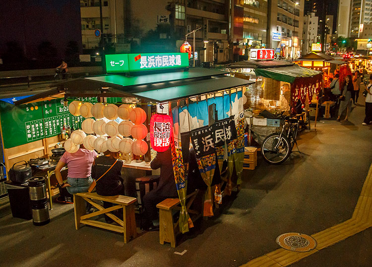 -福岡市役所-福岡が誇る観光資源屋台文化を守った「屋台DX」とは