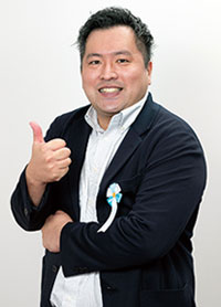 新名 圭介さん