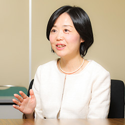 総務部 総務人事課 担当課長 木下 敬子氏