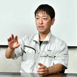 生産本部 生産技術部 生産技術課 課長代理 菰田 賢人氏